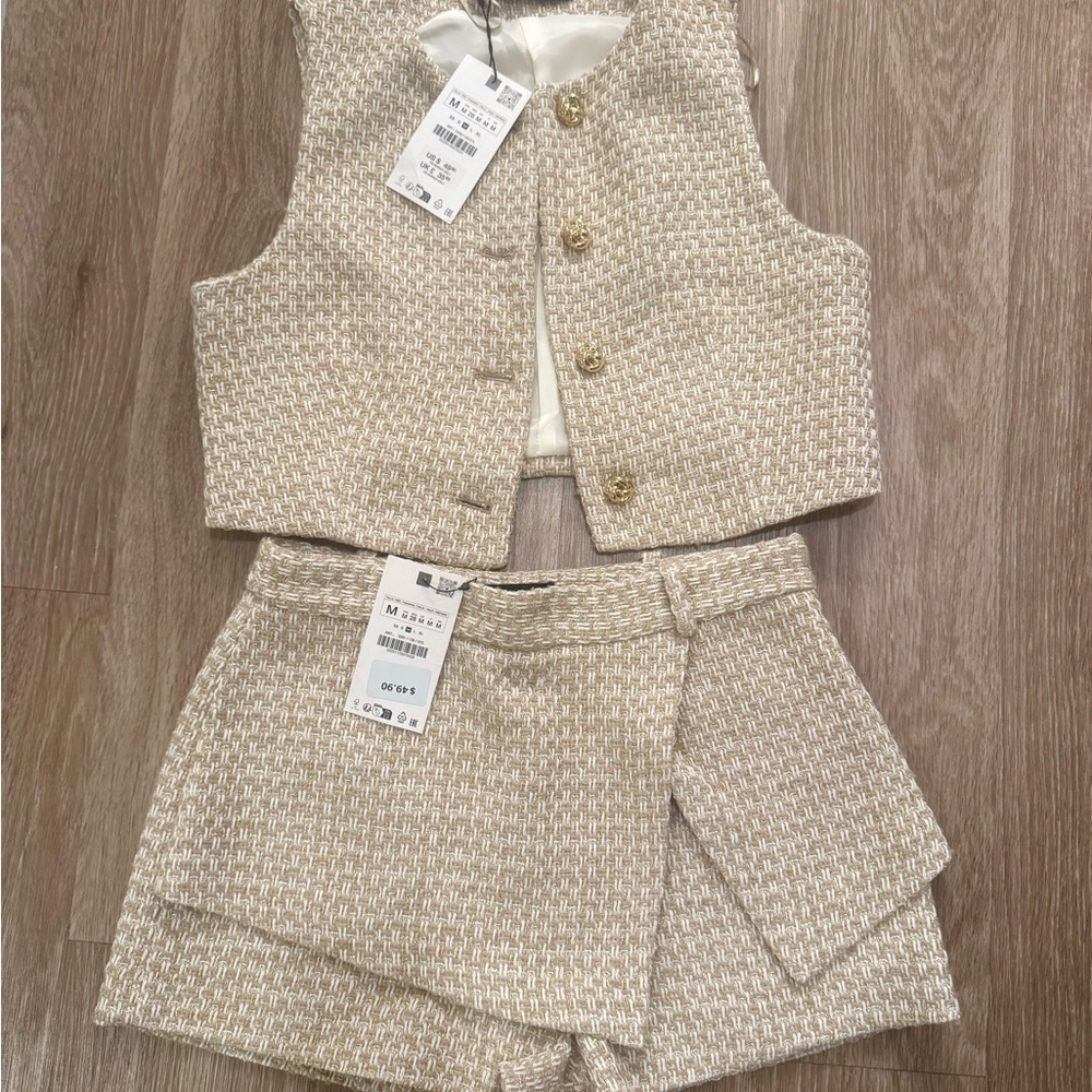 NWT Zara Gold textured Waistcoat and Skort Set size M